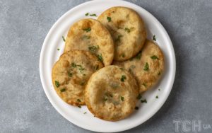 Ліниві біляші: дуже простий рецепт