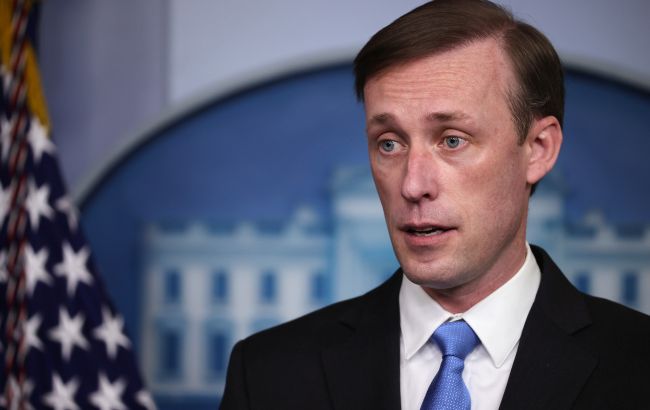 У Білому домі запевнили, що США зможуть одночасно підтримувати Україну та Ізраїль