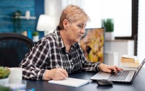 Як записатись онлайн до пенсійного фонду України: інструкція