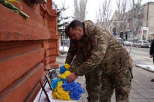 У Слов’янську вшанували пам’ять Героїв, які загинули під час Революції Гідності