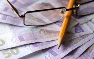 Пенсія за віком: таблиця, скільки страхового стажу потрібно для виходу на заслужений відпочинок