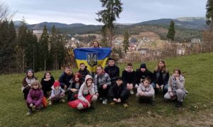 Учні Комарської громади відправились до Карпат