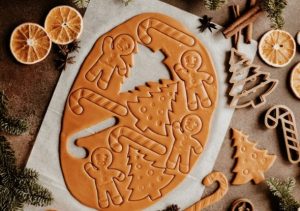 Рецепт імбирних пряників до зимових свят, які підходять для довгого зберігання