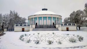 Снігопад у Донецькій області: засніжені міста області зранку 20 листопада — фотодобірка