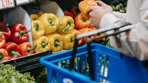 Що буде з цінами на продукти: прогноз на 2024 рік