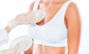 Разновидности пластики грудей: отличия и особенности
