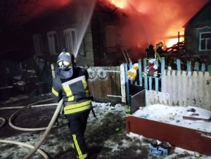 Упродовж минулої доби рятувальники Донеччини залучались до ліквідації 4 пожеж