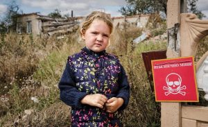 ДСНС запрошує всіх бажаючих пройти курс «Як навчати дітей мінної безпеки»