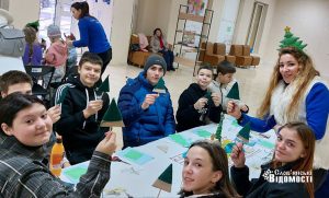 У селах Донеччини мобільні бригади надаватимуть послуги людям, які цього потребують