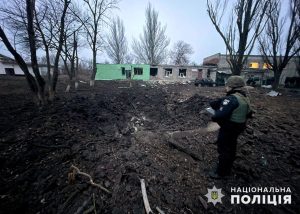 Четверо загиблих, 12 поранених за добу – поліція Донеччини задокументувала наслідки російських обстрілів