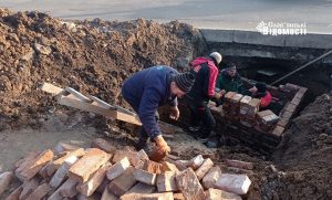 У Слов’янську будують новий колодязь (фотофакт)