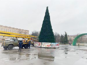 Не тільки ялинка – як виглядає площа Соборна сьогодні та чи дійсно це «про» і для людей?