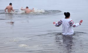 Водохреще за новим стилем. Коли українці відзначатимуть це свято у 2024 році