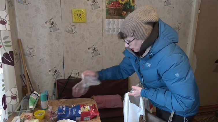 На Донеччині продовжує працювати мережа центрів соціального обслуговування