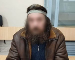 Ховаючись в підвалі від російських обстрілів, передавав ворогу дані про українських оборонців