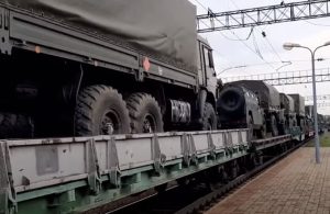 ЗСУ знищили міст та базу окупантів: запуск залізниці під Маріуполем скасовується