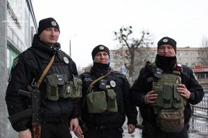 У Слов’янську патрульні надали допомогу чоловіку, у якого стався напад епілепсії