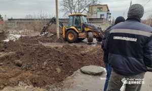 Ями нарешті зариті, але осад залишився