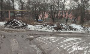 «Два місяці – не термін. Ями можуть тримати роками»: жителі Слов’янська просять ЗМІ про допомогу