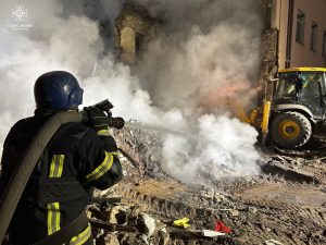 Протягом минулої доби рятувальники Донеччини залучались до ліквідації 14 пожеж на території області, 4 з яких виникли внаслідок ворожих обстрілів (фото)