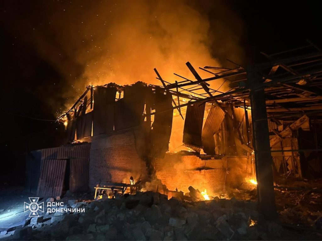 Впродовж минулої доби рятувальники залучались до ліквідації 6 пожеж на території області,