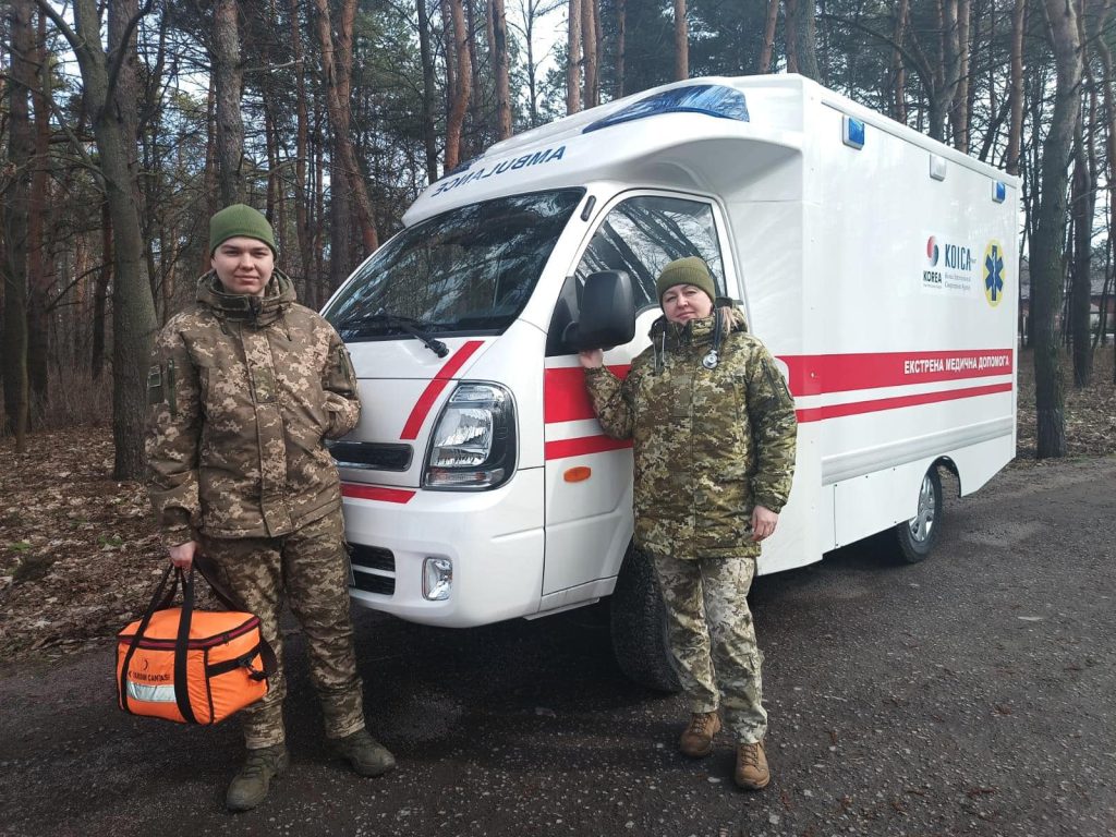 Чотири нові карети невідкладної медичної допомоги отримали прикордонні загони нового зразка