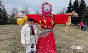 Проводи зими: у сквері «Мрія» відбувся яскравий захід (фото, відео)