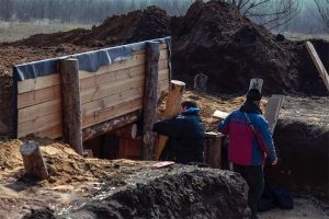 Для підготовки рубіжів оборони в Краматорський район потрібні люди