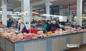 Які ціни на овочі, фрукти та м’ясо на Центральному ринку Слов’янська (фото та цінники)