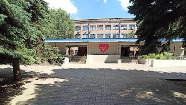 До Краматорська з Добропілля привезли хвору на менінгококовий енцефаліт дитину