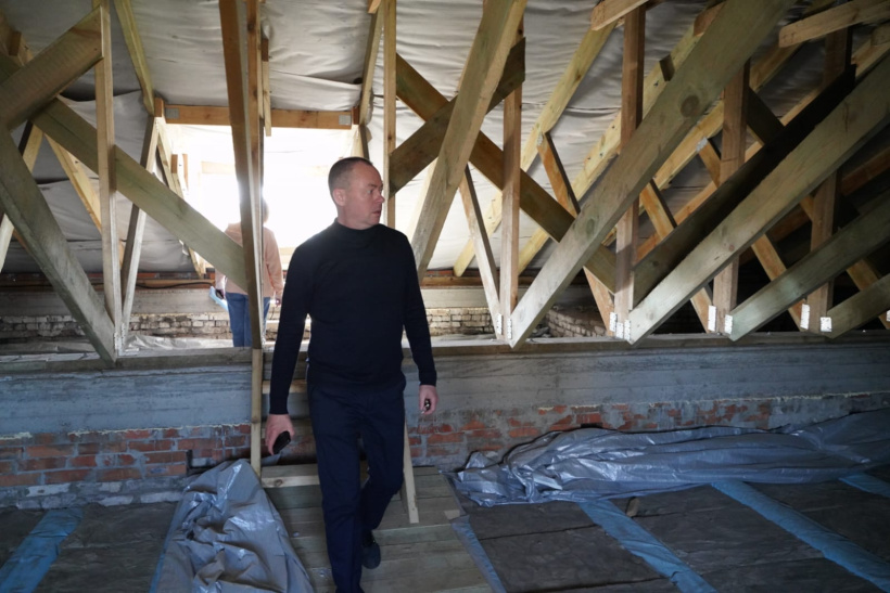 Продовжується відновлення соціальних та навчальних закладів на Донеччині, пошкоджених обстрілами