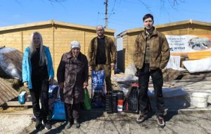 Благодійники доставили на Донеччину медикаменти, електроінструменти та корм для тварин