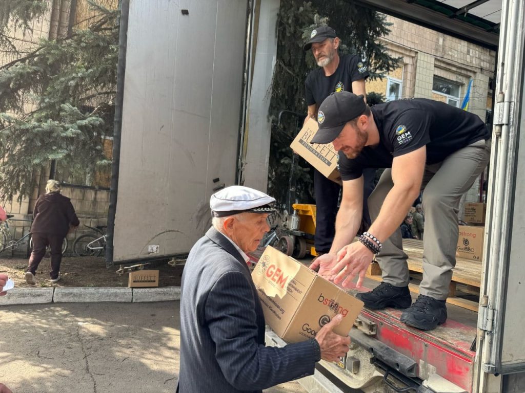 Понад 583 тонни благодійної допомоги отримали донеччани цього тижня