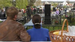 Заборона на відвідування кладовищ: які заходи безпеки вводять на Донеччині на час Великодня