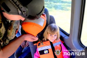 1016 дітей евакуювали з Донеччини з початку оголошення примусової евакуації