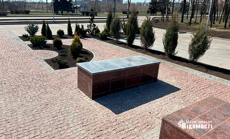 photo 5202115495187307156 y