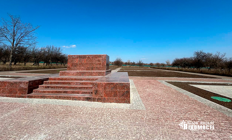 photo 5202115495187307159 y