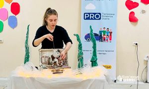 До дітей у Святогірську завітав Малий театр маріонеток (фото, відео)