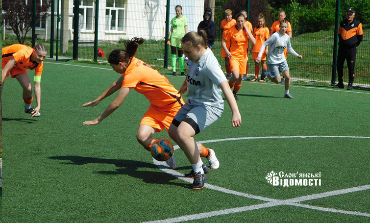 photo 5276050337825938007 y