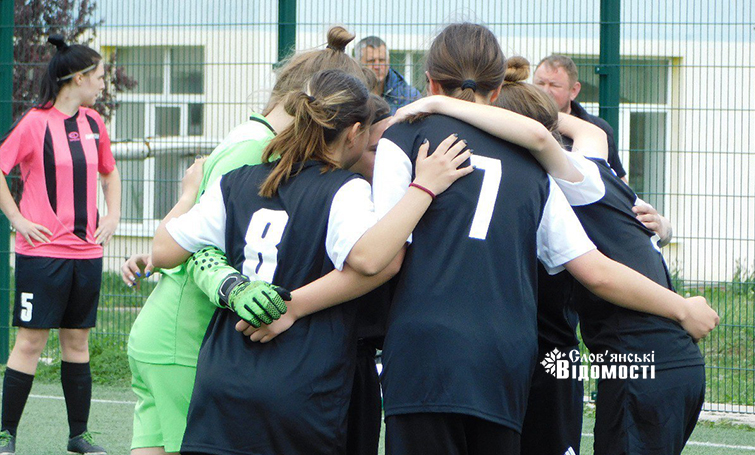 photo 5276050337825938008 y