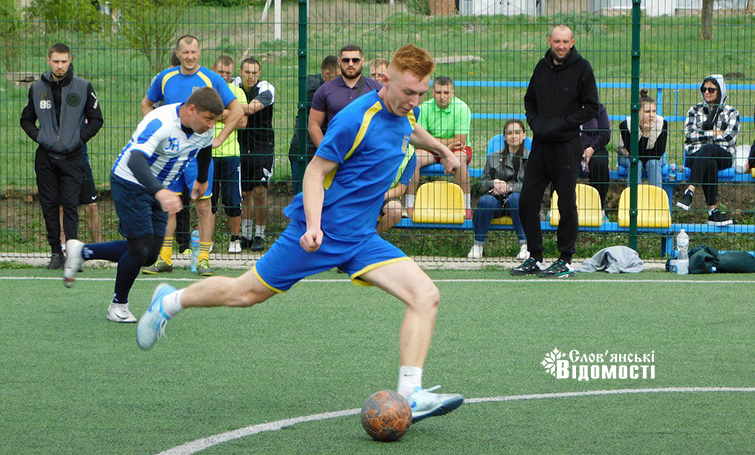 photo 5276050337825938366 y