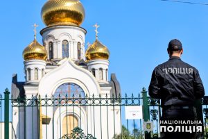 Поліція Донеччини забезпечила правопорядок на Великдень