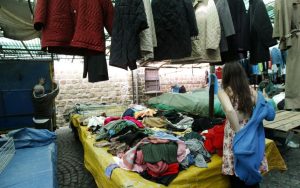 Влада хоче взятися за секондхенди: чи зникнуть дешеві товари