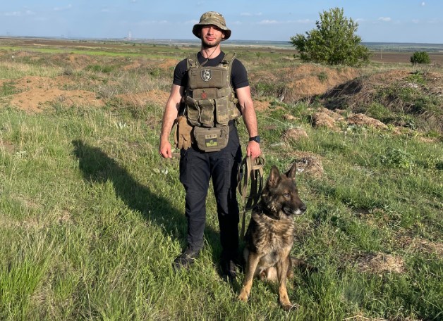 Службовий пес Кінг знайшов зниклу бабусю