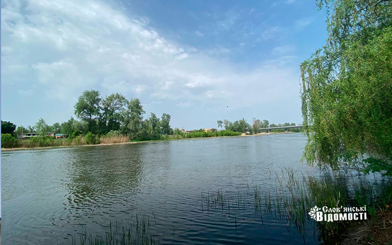 photo 5310233737721665654 y