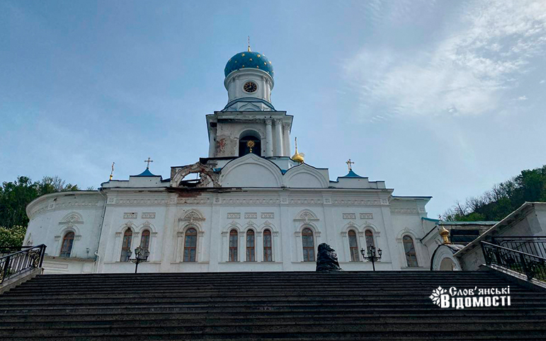 photo 5310233737721665657 y