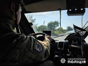 З обстріляного Дробишевого «Білі янголи» евакуювали родину з 5-річною дівчинкою