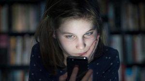 Вербування підлітків ворогом для диверсій: небезпека в Інтернеті