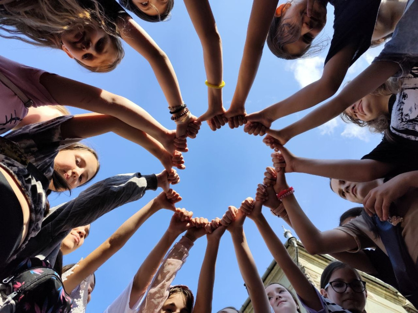 Друга оздоровча зміна стартувала в обласному дитячому центрі «Перлина Донеччини»