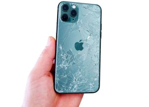 Замена задней крышки iPhone: когда необходима и как проводится